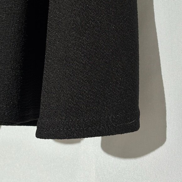Urban Coco Black Skirt Size Medium - Picture 2 of 3